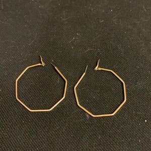 Gold octagonal hoop earrings!